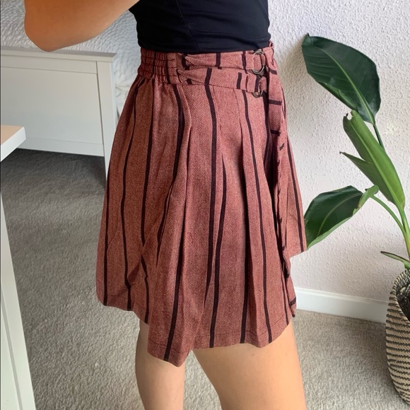 ♥️ Mauve Striped High-Waist Shorts - Picture 4 of 12
